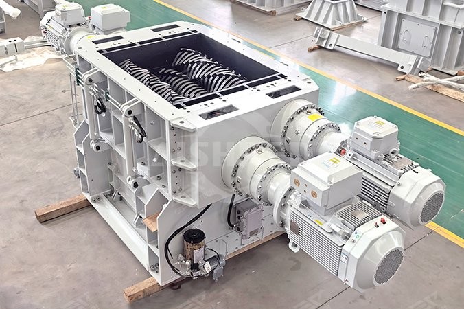 Trituratore a Quattro Alberi