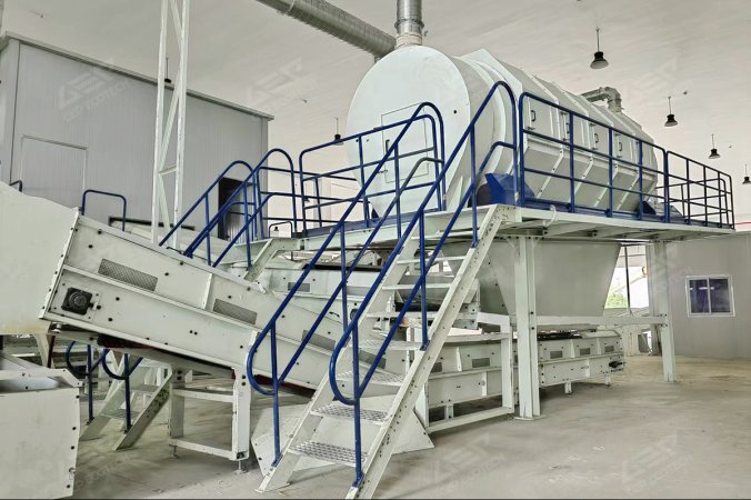 Vaglio a tamburo per progetto di riciclaggio dei rifiuti industriali nello Zhejiang, Cina